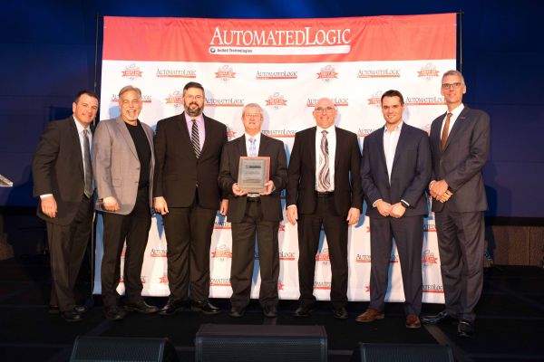 Winners of ALC's Premier field office nationwide - Dealer of the year